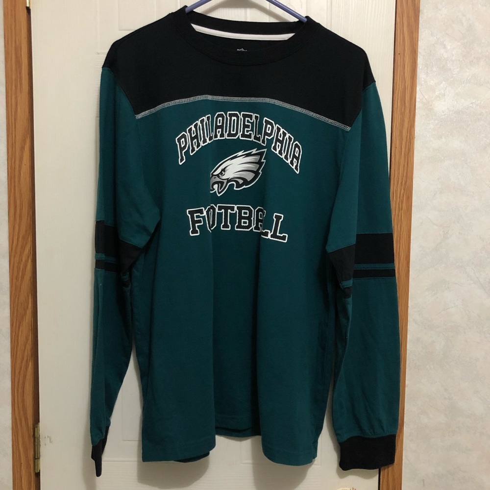 Philadelphia Eagles Long Sleeve Medium